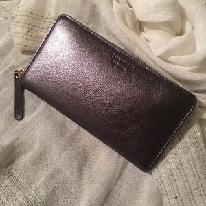 Gorgeous Kate Spade wallet!